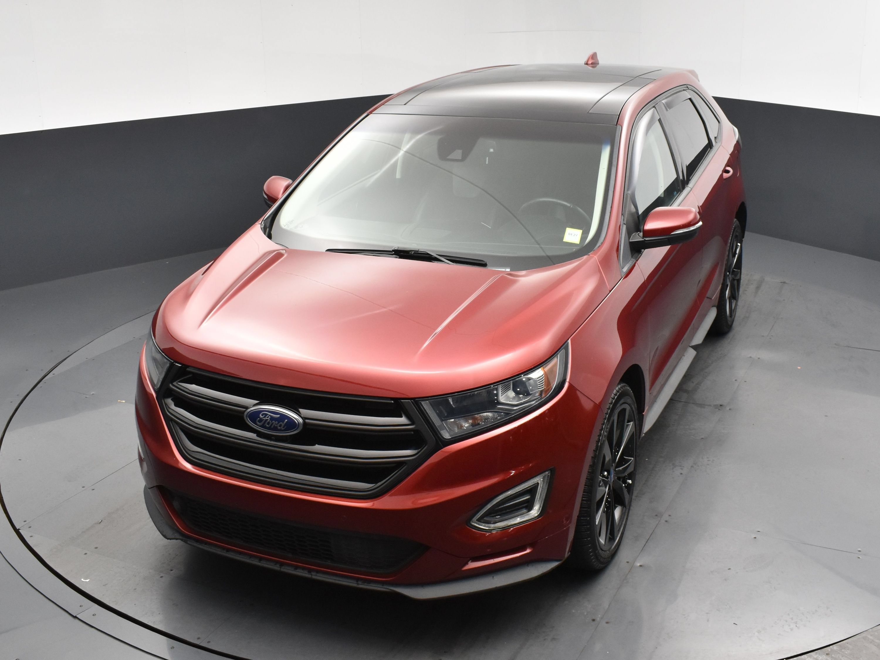 Used 2016 Red Ford Sport image 16