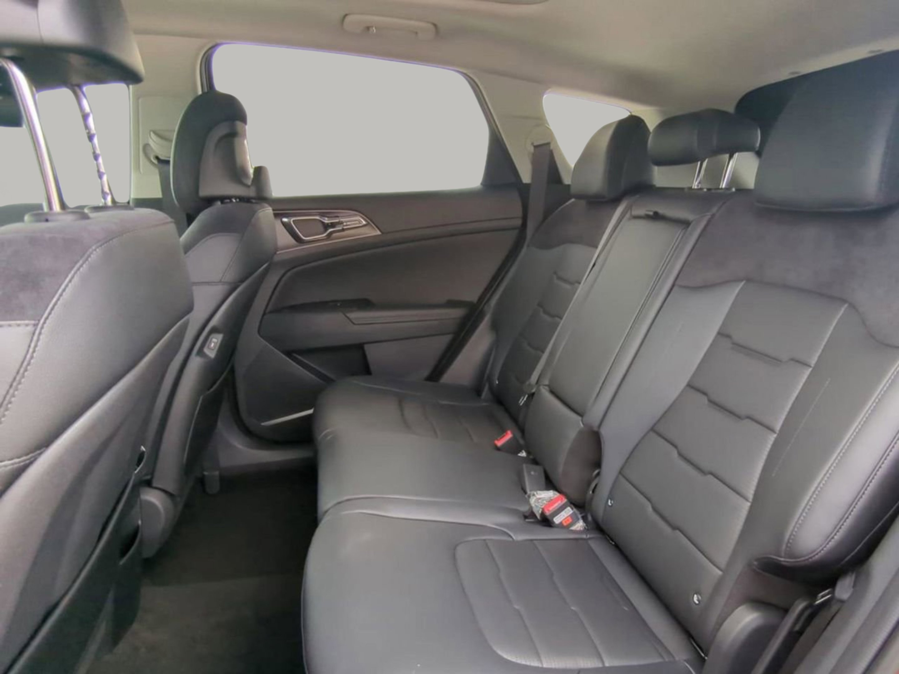 New 2026 Glacial White Pearl Kia SX-Prestige image 13