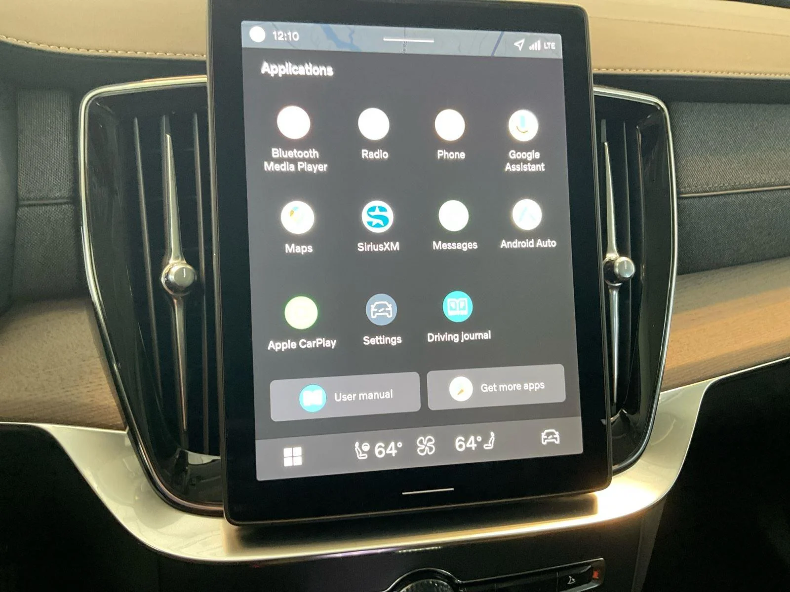 2026 Volvo XC90 Plus - Photo 20