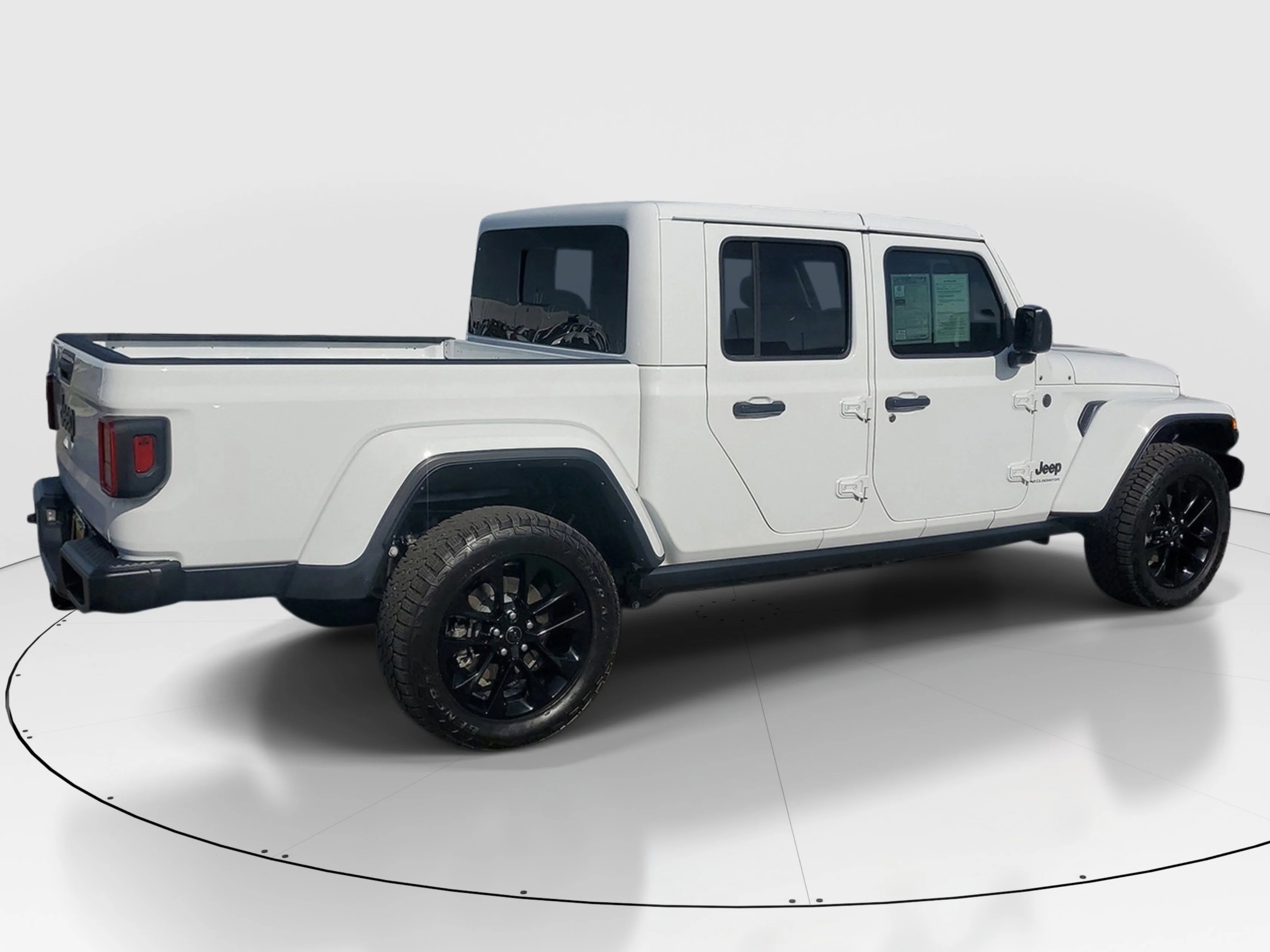 Used 2024 White Jeep Sport image 4