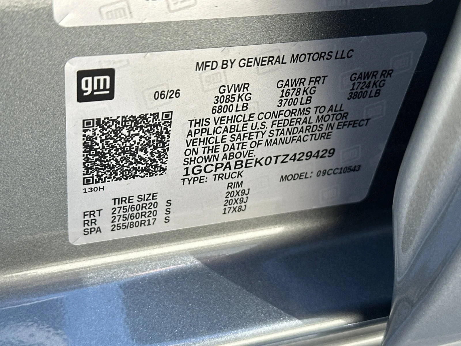 Used 2026 Sterling Gray Metallic Chevrolet Custom image 27