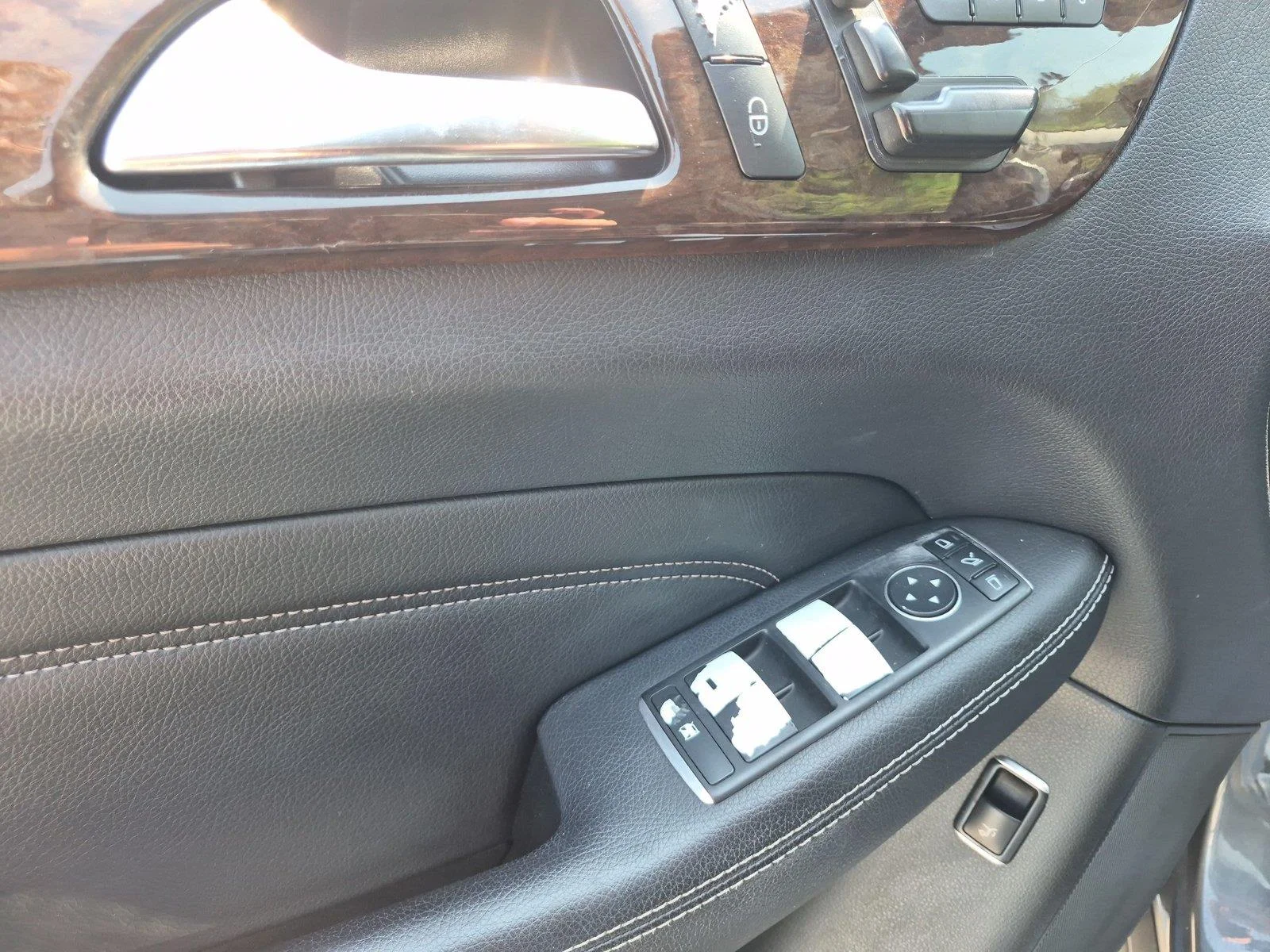 Used 2015 Steel Gray Metallic Mercedes-Benz ML 350 image 16