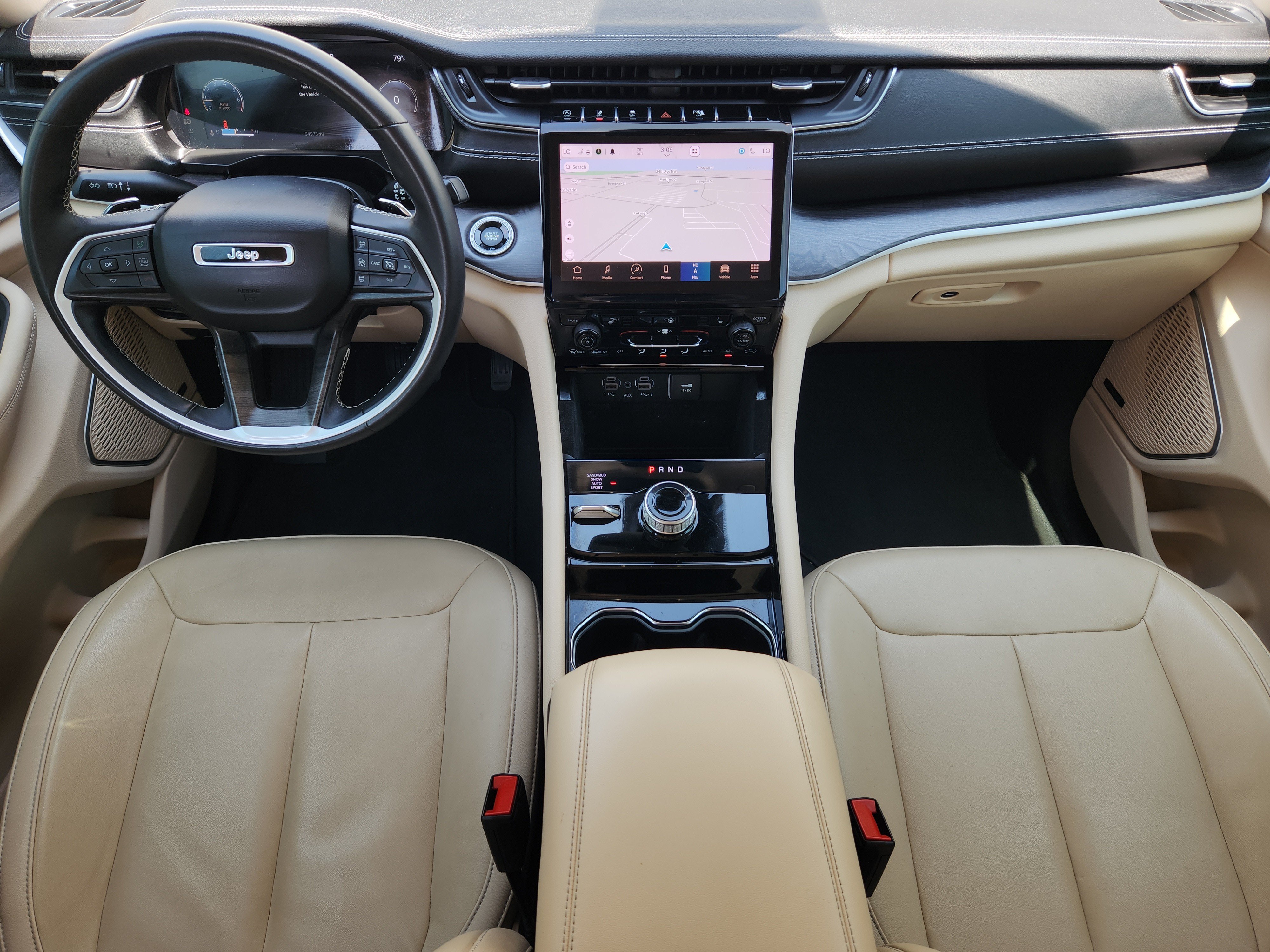 Used 2021 Rocky Mountain Pearlcoat Jeep Limited image 28