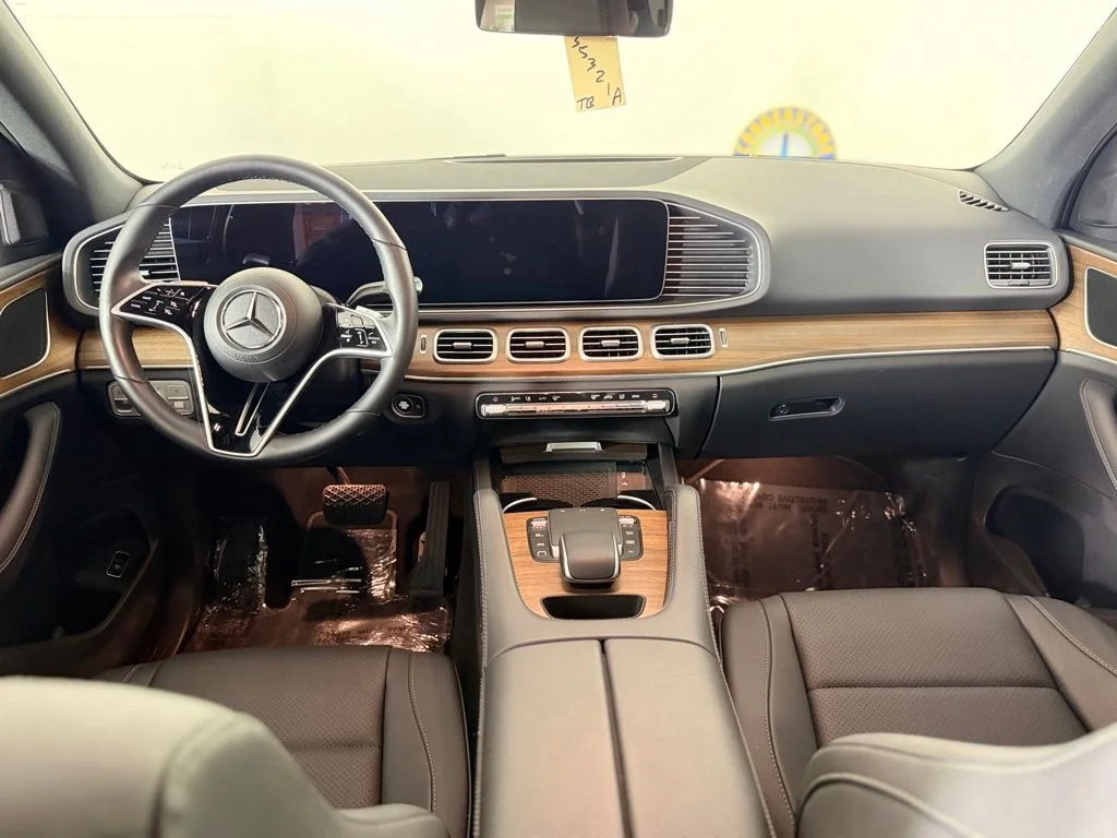 Used 2025  Mercedes-Benz GLE 350 image 6