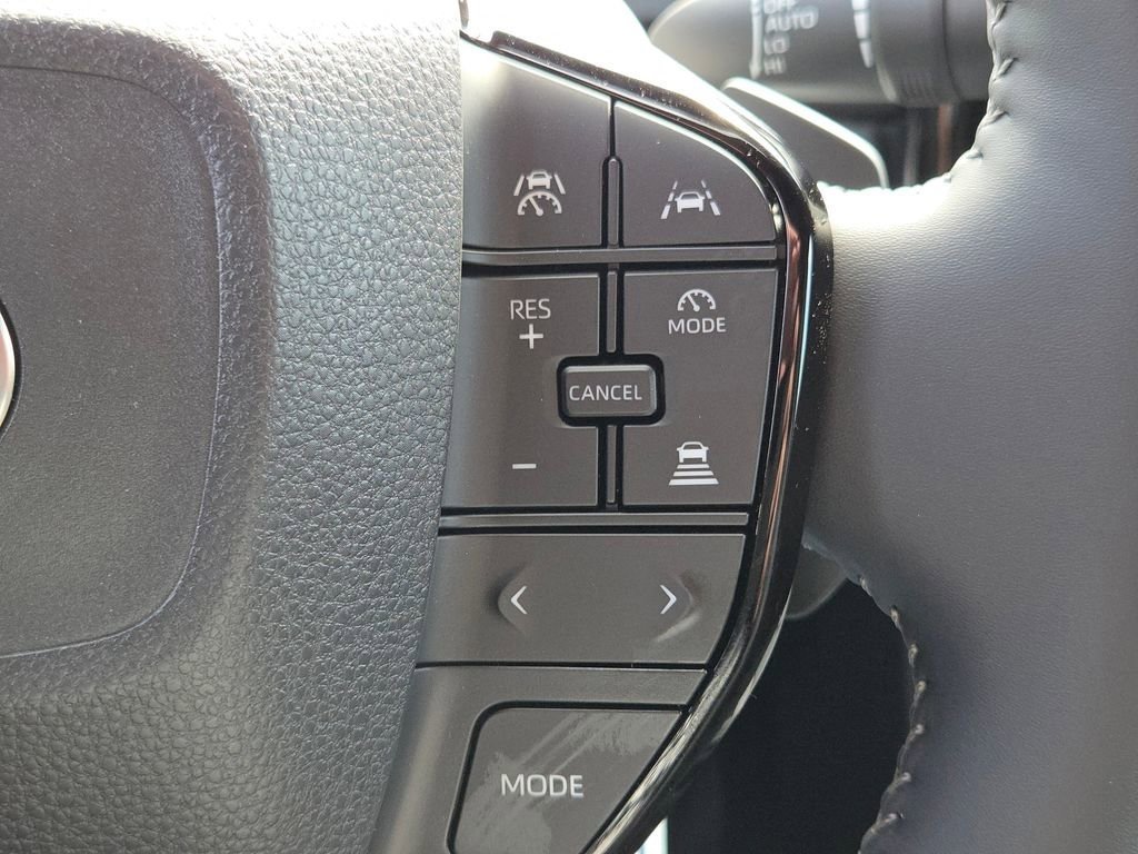 2026 Toyota C-HR XSE - Photo 15