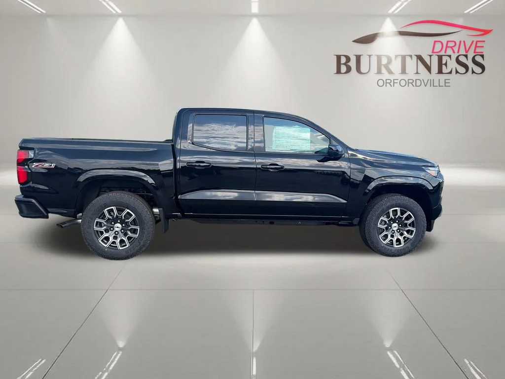 New 2026 Black Chevrolet Z71 image 9