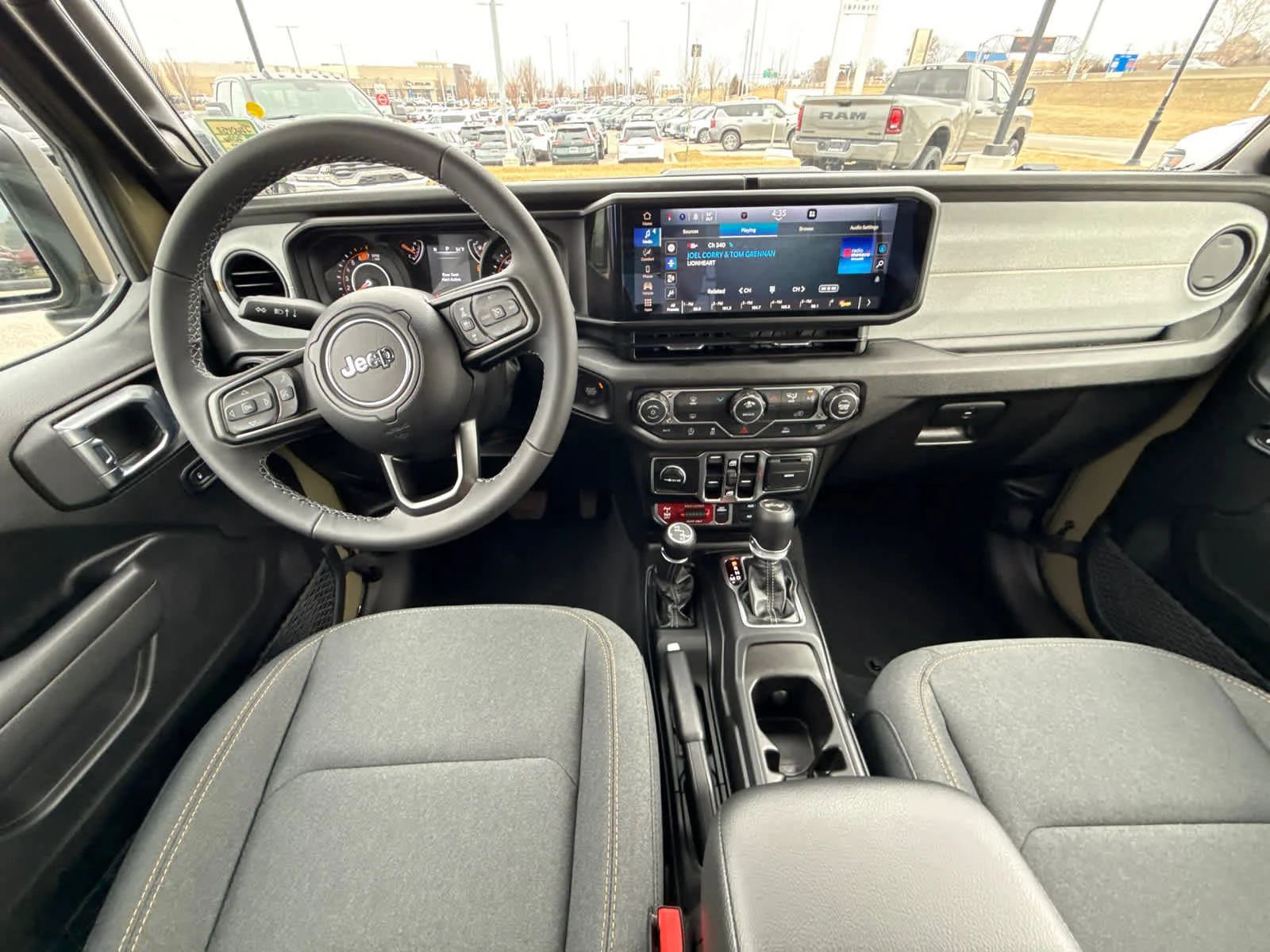 2026 Jeep Wrangler 4-Door Willys - Photo 27