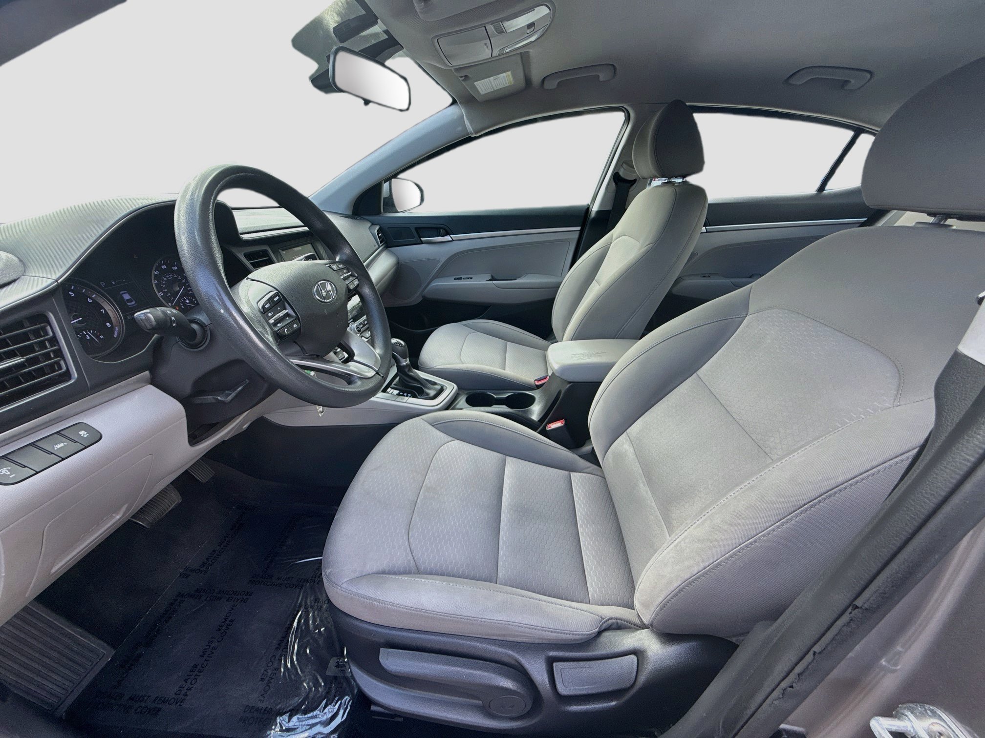 2020 Hyundai Elantra SE - Photo 16