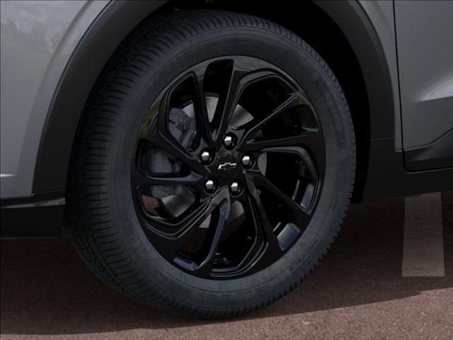 2027 Chevrolet Bolt RS - Photo 9