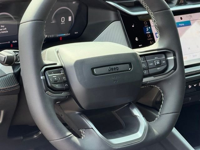 New 2026 White/off-white Jeep Limited image 9