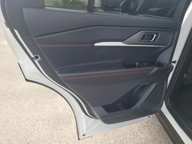 New 2026 White Metallic Ford ST-Line image 12