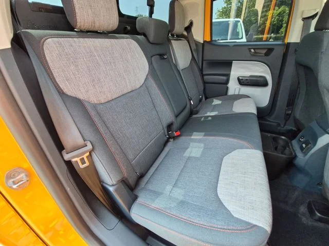 Used 2023 Orange Ford XLT image 33