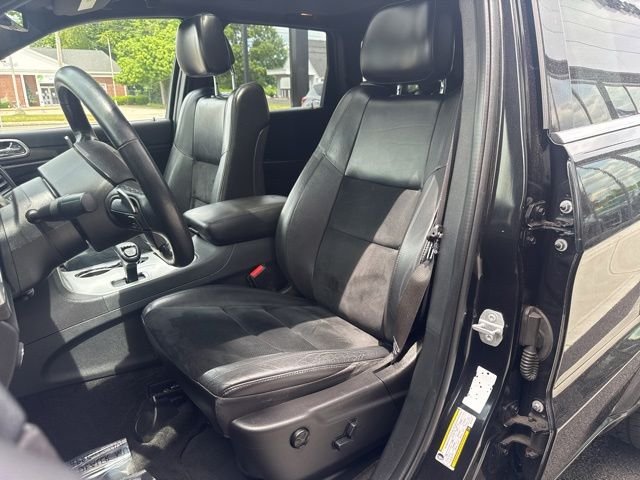 Used 2015 Black Jeep Altitude image 10