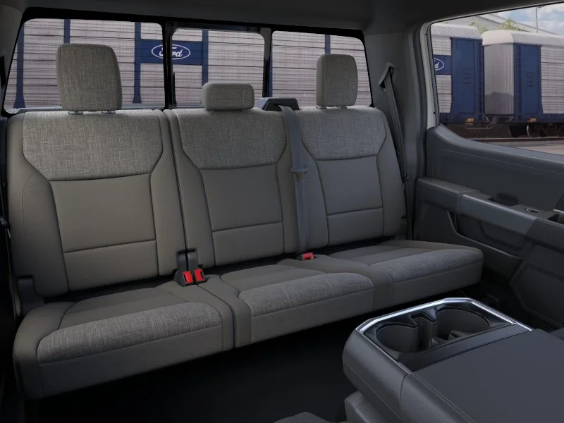 New 2026 Oxford White Ford XLT image 11