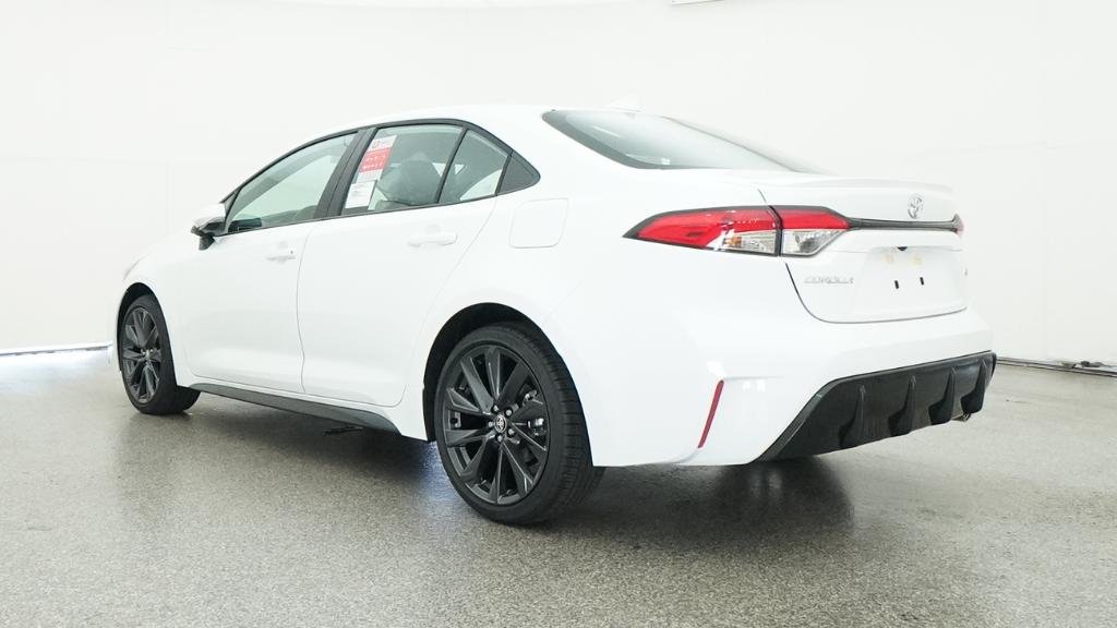 2026 Toyota Corolla SE - Image 2
