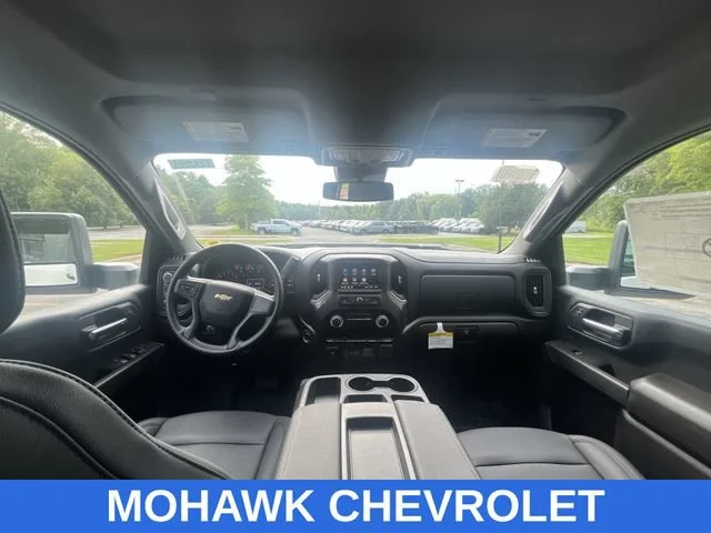 2025 Chevrolet Silverado 2500 HD Work Truck - Photo 10