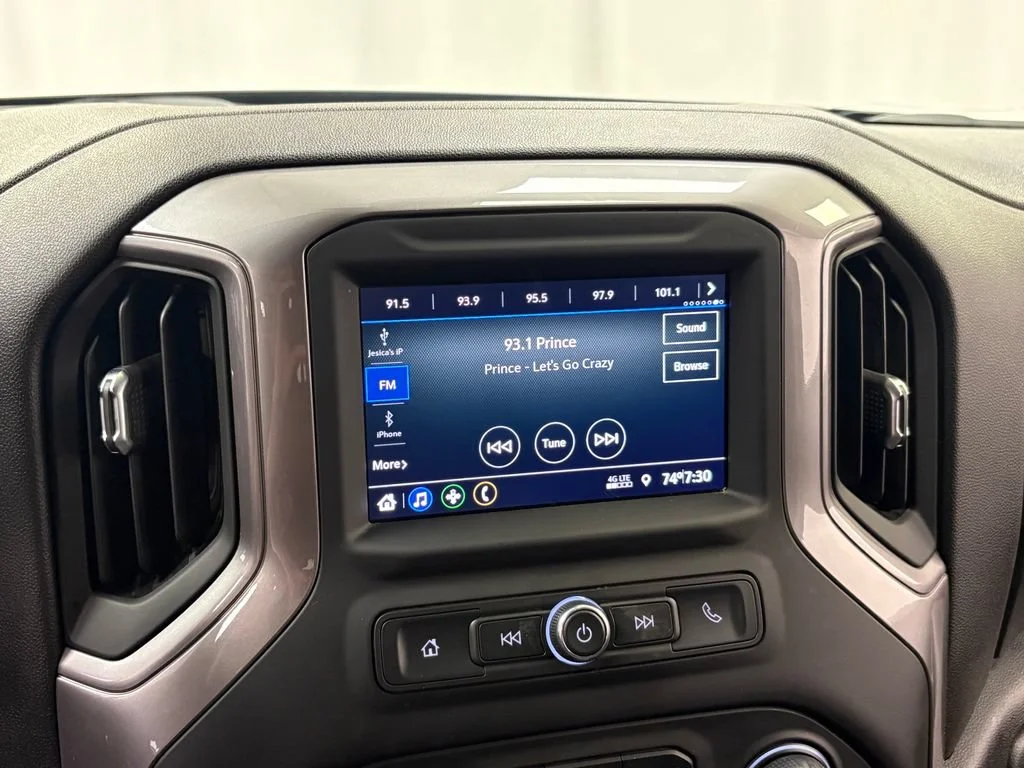 Certified Used 2021 SHADOW GRAY METALLIC Chevrolet Custom Trail Boss image 17