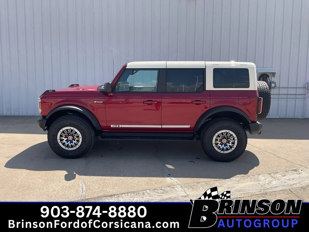 New 2026 Ruby Red Metallic Tinted Clearcoat Ford Outer Banks® image 3