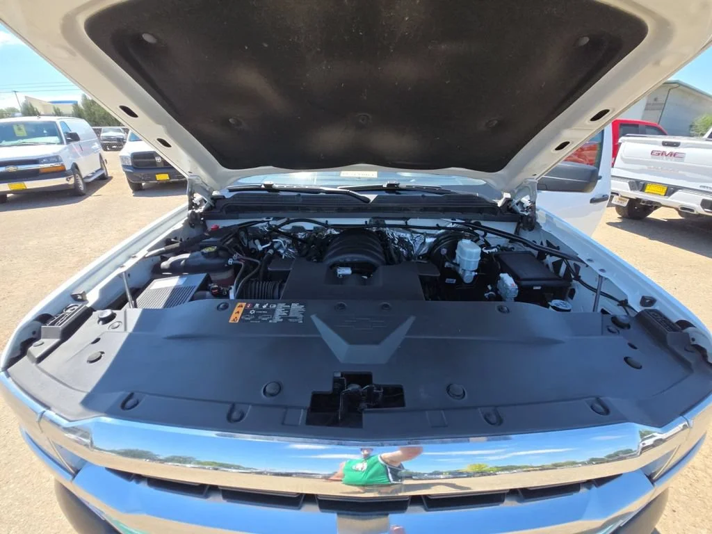 Used 2017 SUMMIT WHITE Chevrolet Work Truck image 24