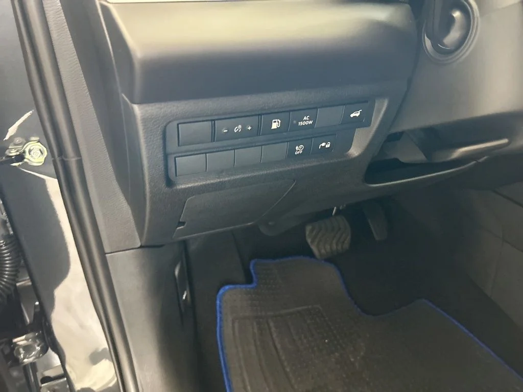 2025 Mitsubishi Outlander Plug-in Hybrid SEL Black Edition - Photo 45