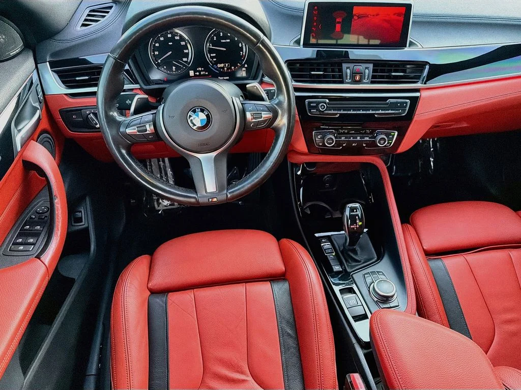 Used 2020 White BMW M35i image 16
