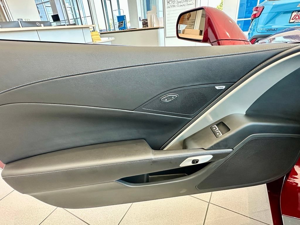 Used 2018 LONG BEACH RED METALLIC TINTCOAT Chevrolet Z06 1LZ image 12