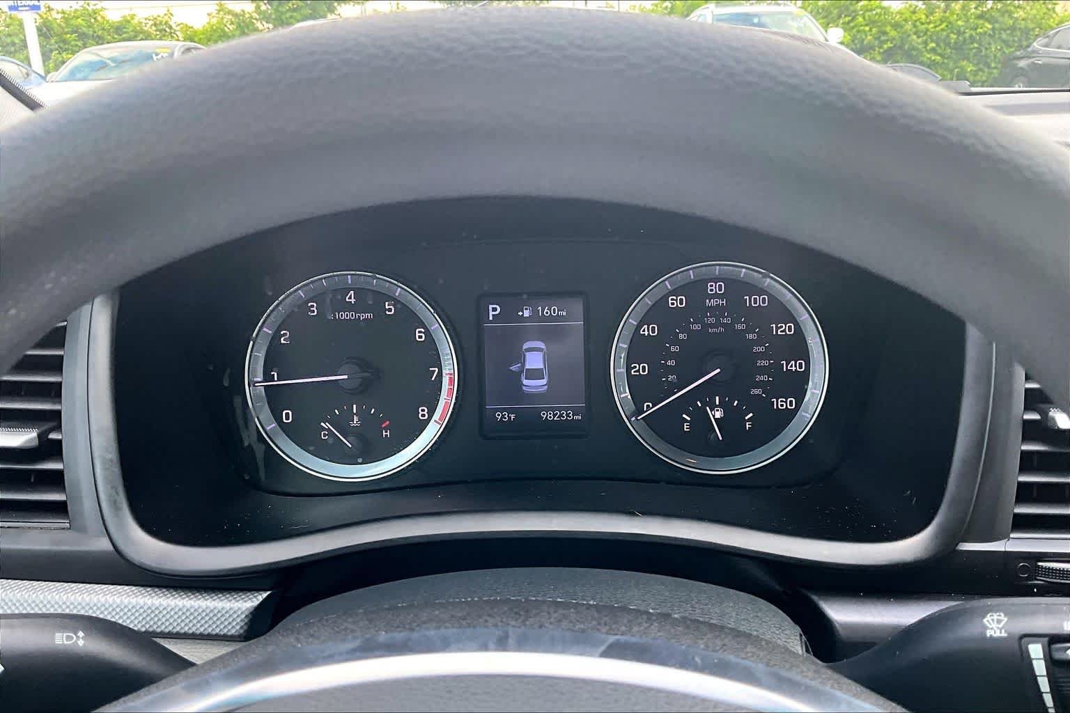 Used 2019 Phantom Black Hyundai SE image 24