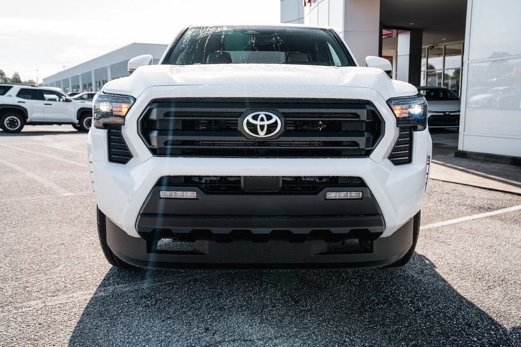 New 2026 Ice Cap Toyota SR5 image 2
