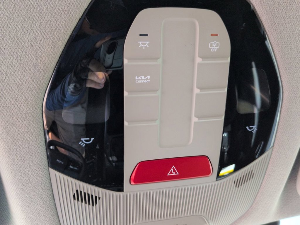 2026 Kia K4 LXS - Photo 24