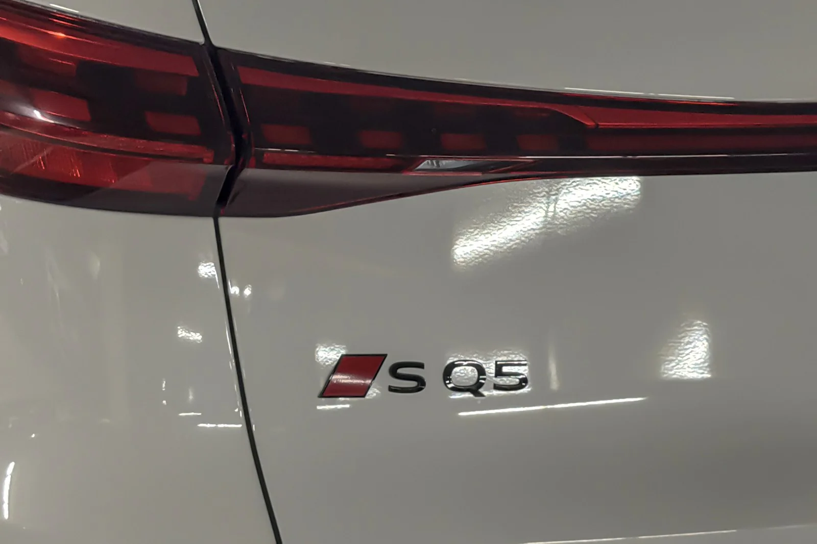 New 2026 Glacier White Metallic Audi Premium Plus 3.0 TFSI quattro image 27