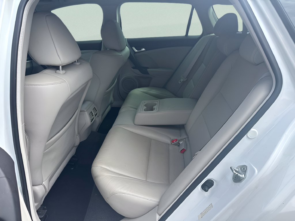 Used 2012 White Acura 2.4 image 29