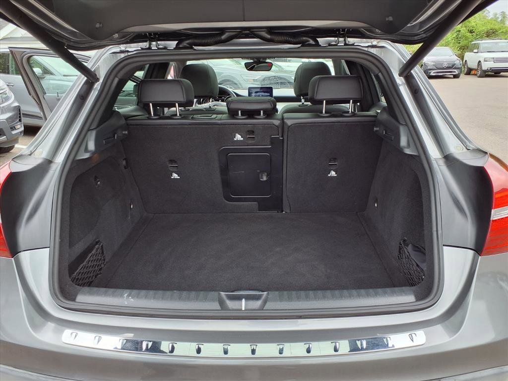 Certified Used 2020 Mountain Grey Metallic Mercedes-Benz GLA 250 image 12