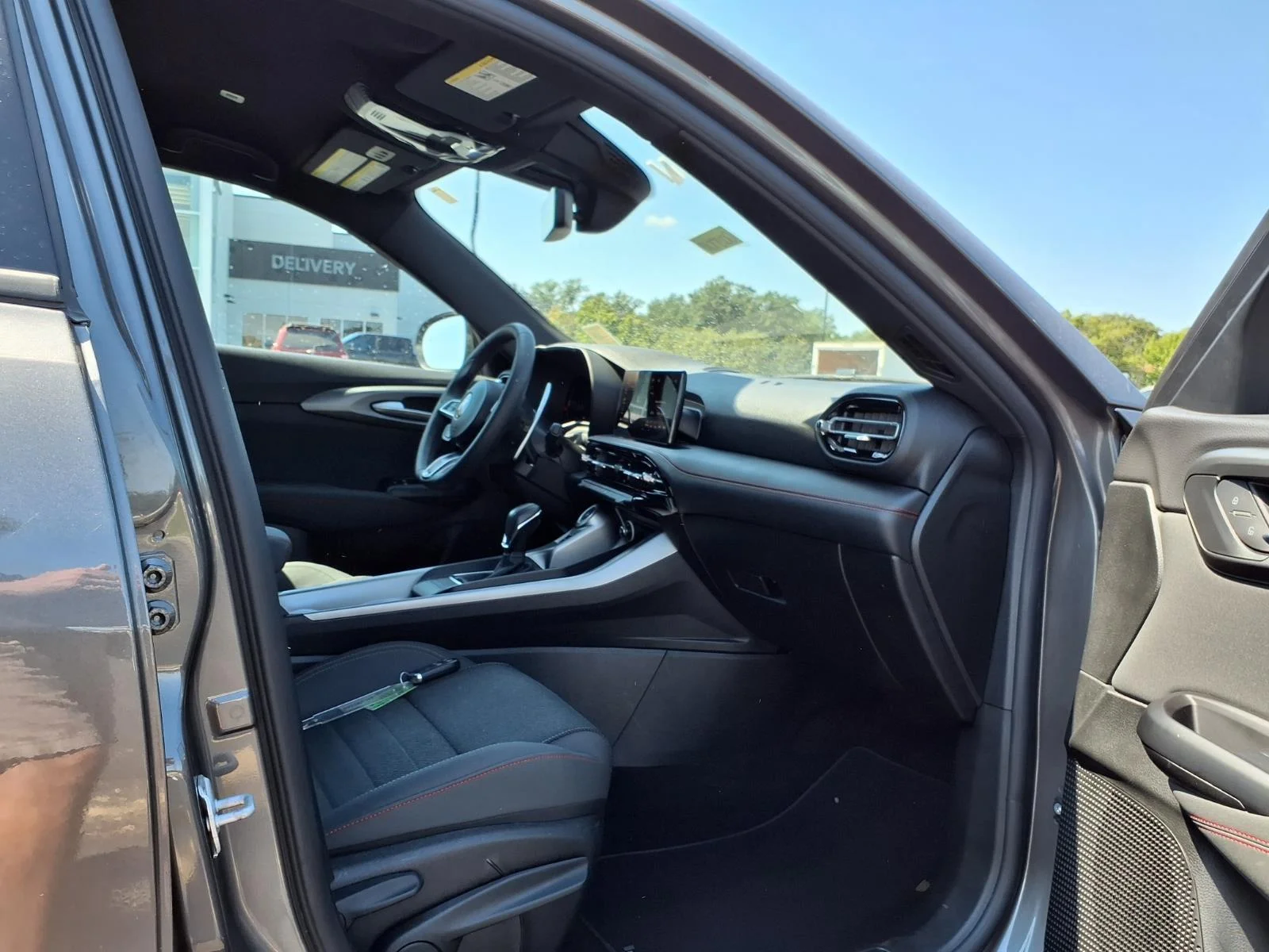 Used 2024 Gray Cray Dodge R/T image 22