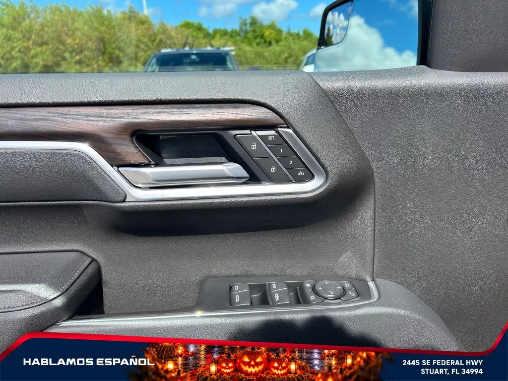 New 2026 Summit White GMC SLT image 22