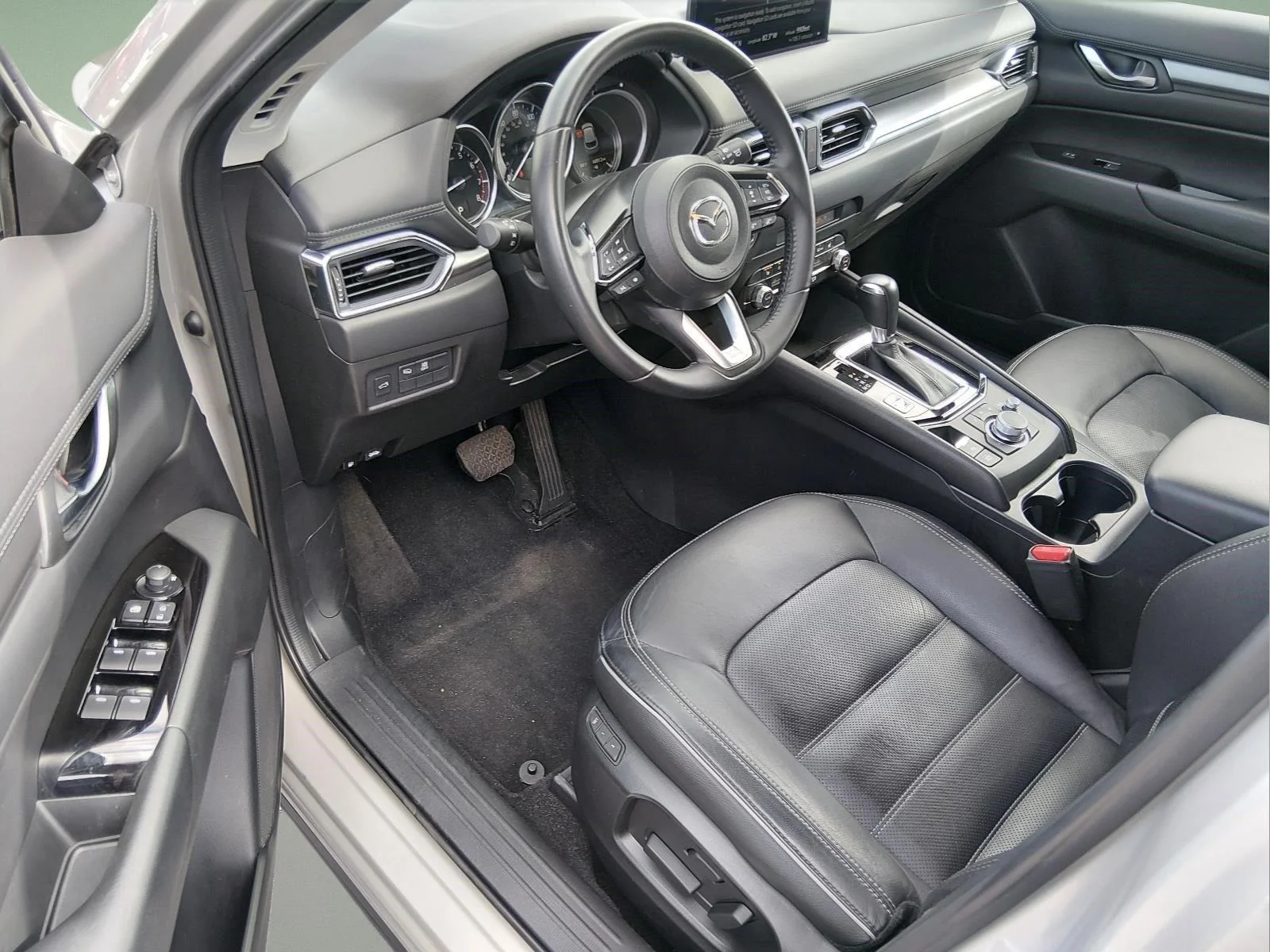 Certified Used 2025 Platinum Quartz Metallic Mazda 2.5 S Preferred Package image 15