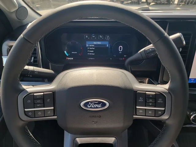 New 2026 White Metallic Ford Lariat image 31