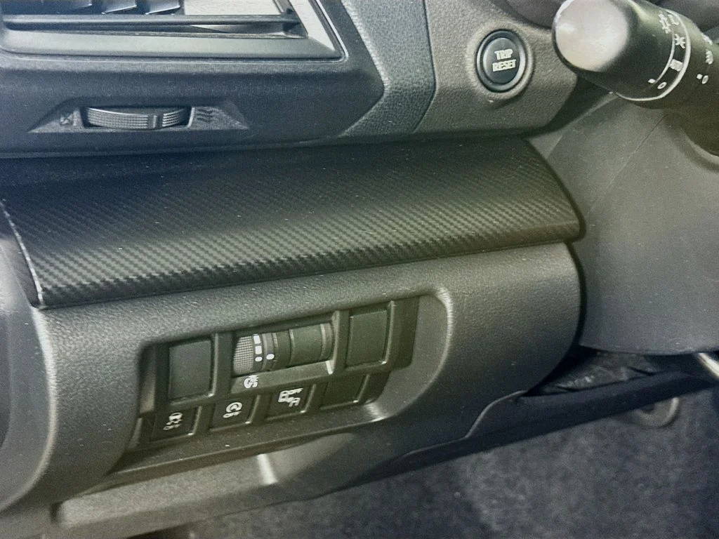 Used 2020 Gray Subaru Premium image 10