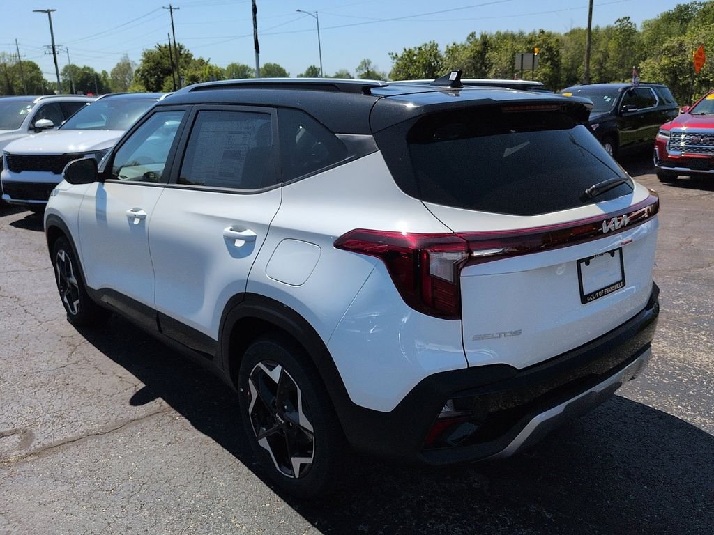 New 2026 Clear White / Black Roof Kia S image 5