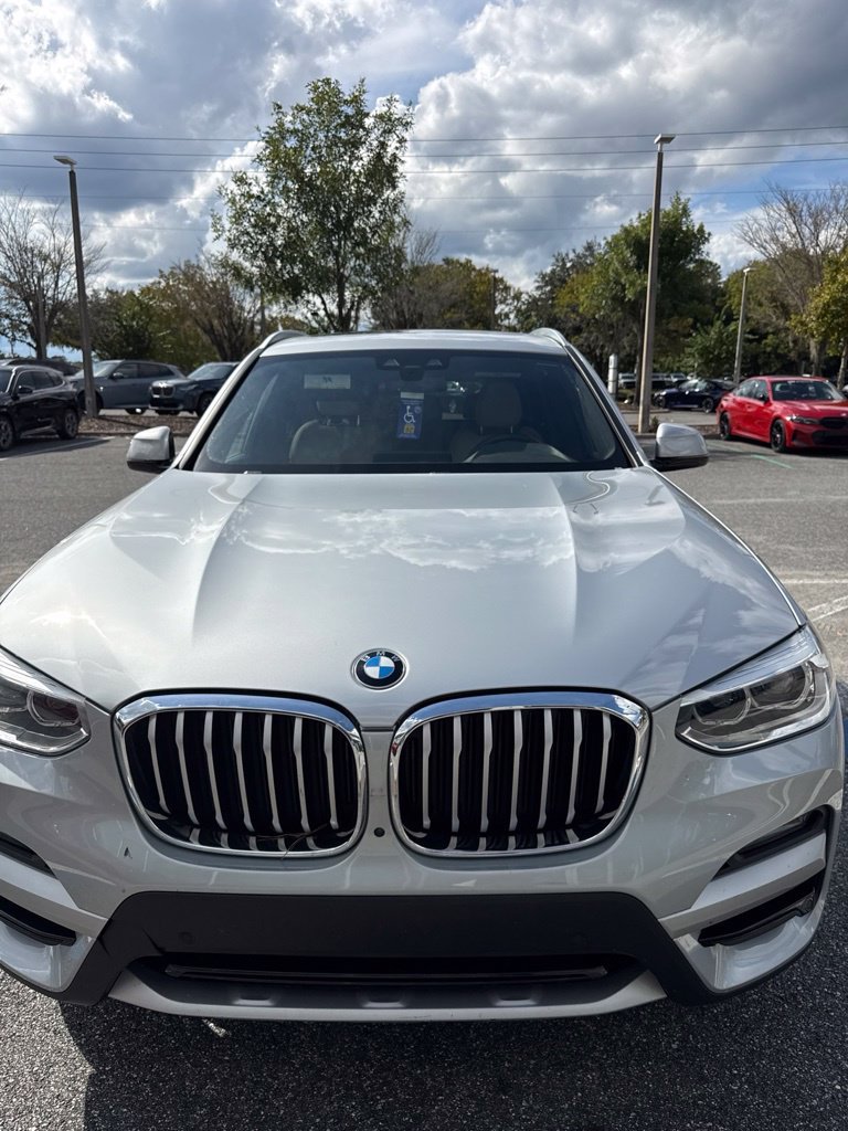 Used 2021 Silver BMW xDrive30e image 1