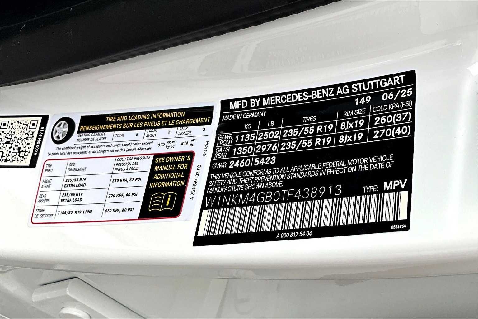New 2026 Polar White Mercedes-Benz GLC 300 image 21
