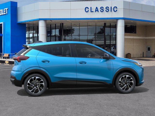 New 2027 Marina Blue Metallic Chevrolet LT image 5