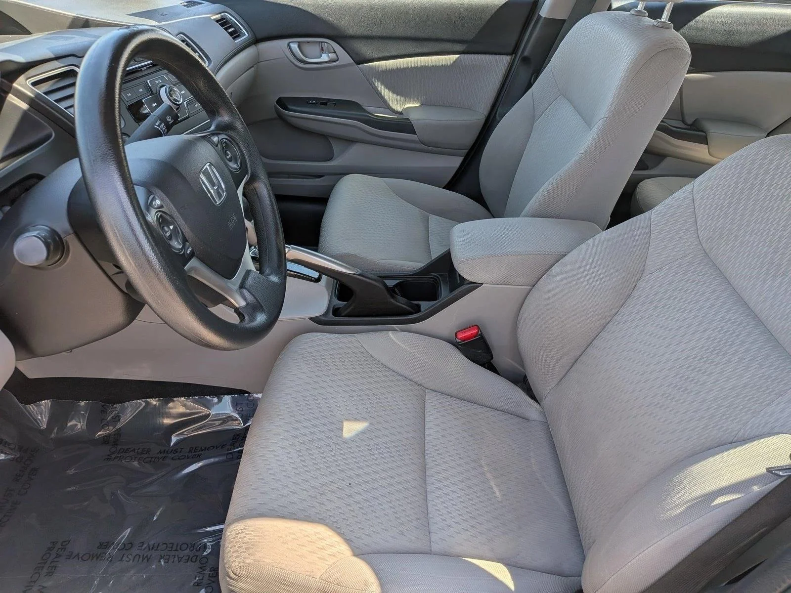 Used 2014 Silver/Gray Honda LX image 15