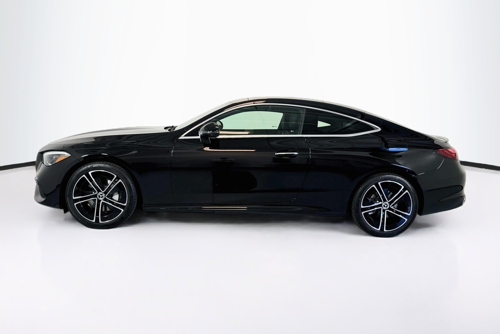 New 2027 Black Mercedes-Benz CLE 300 image 8