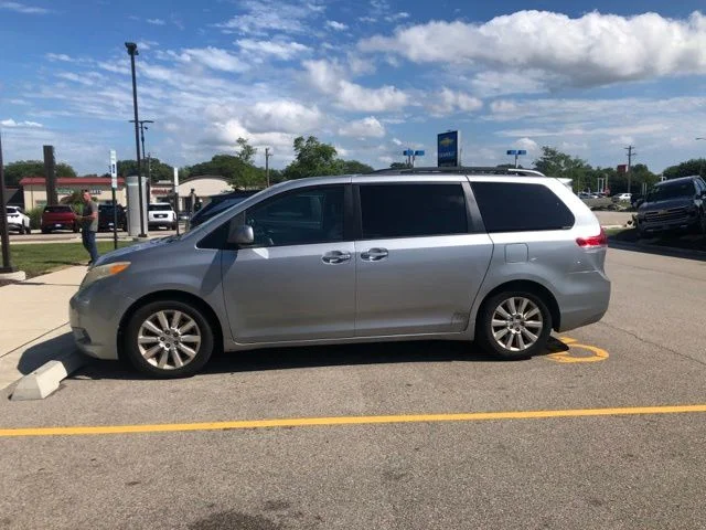 Used 2011 Silver Toyota Base image 2