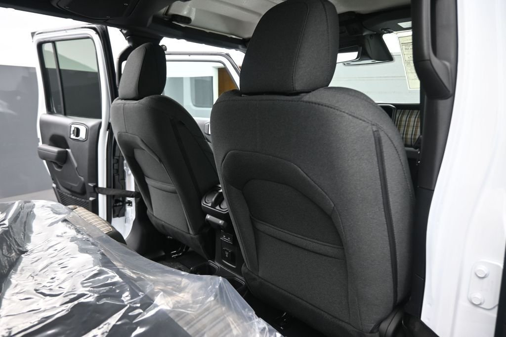 New 2026 Bright White Clearcoat Jeep 85th Anniversary Edition image 29