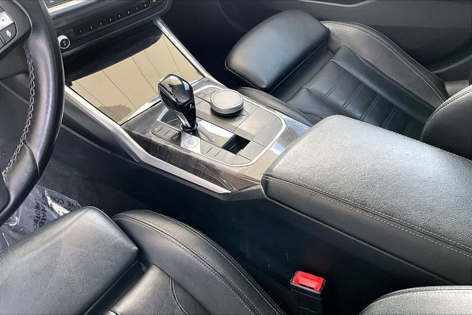 Used 2019 Jet Black BMW 330i image 15
