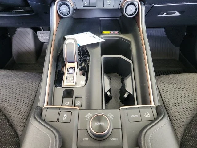 New 2026 Cement Toyota MAX Platinum image 22