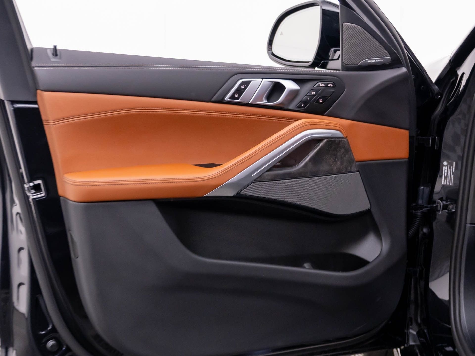 New 2027 Black Sapphire Metallic BMW xDrive40i image 13