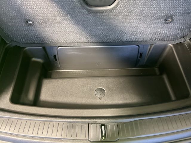 Used 2023 White Jeep Limited image 14