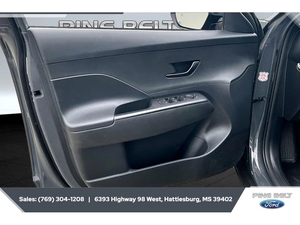 Used 2025 Ecotronic Gray Pearl Hyundai SEL image 17